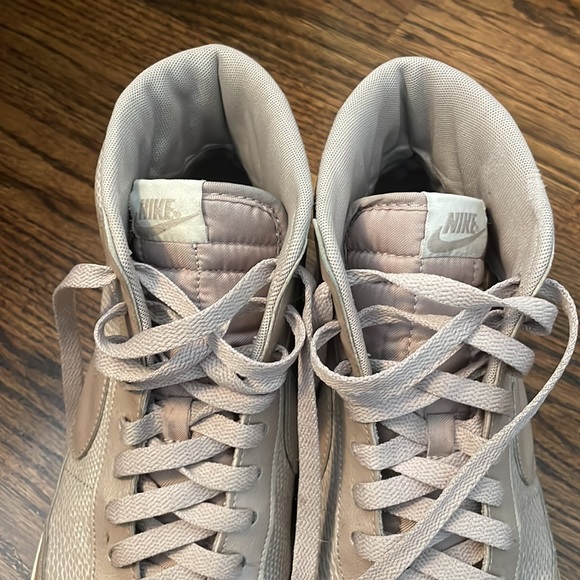 Nike x J Crew Women’s Blazer Mid Top Snakeskin Sneakers, 12 - Picture 4 of 8